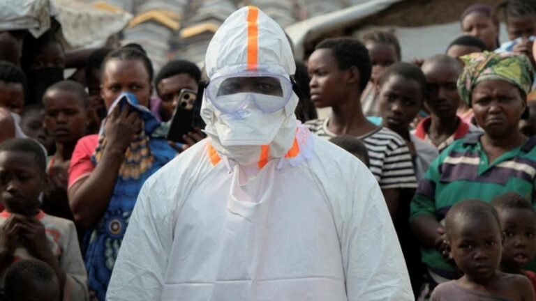 UK humanitarian worker monitored for Ebola in London hospital