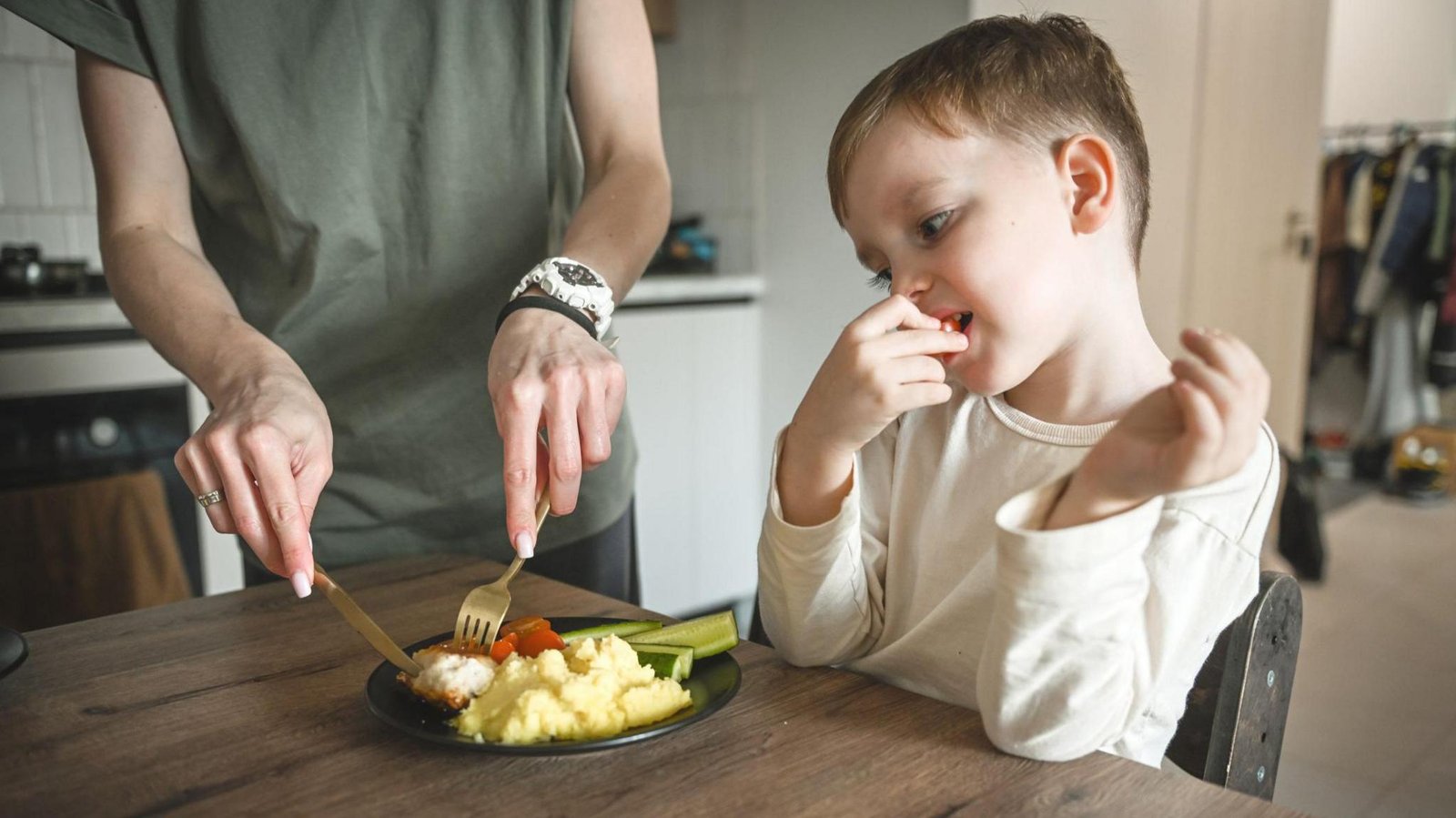 Your tips on getting a fussy child to eat, and six recipes they'll love