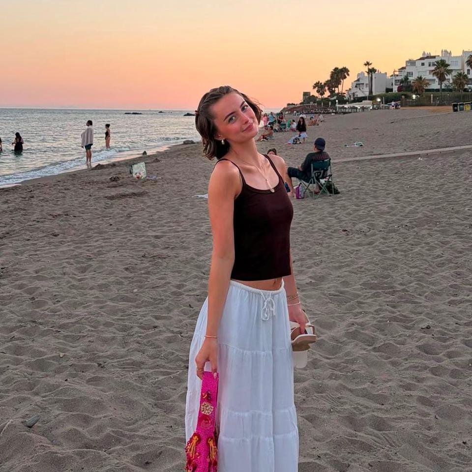 Erin survived cancer aged 21 - now it's a race against time for a chance of a baby